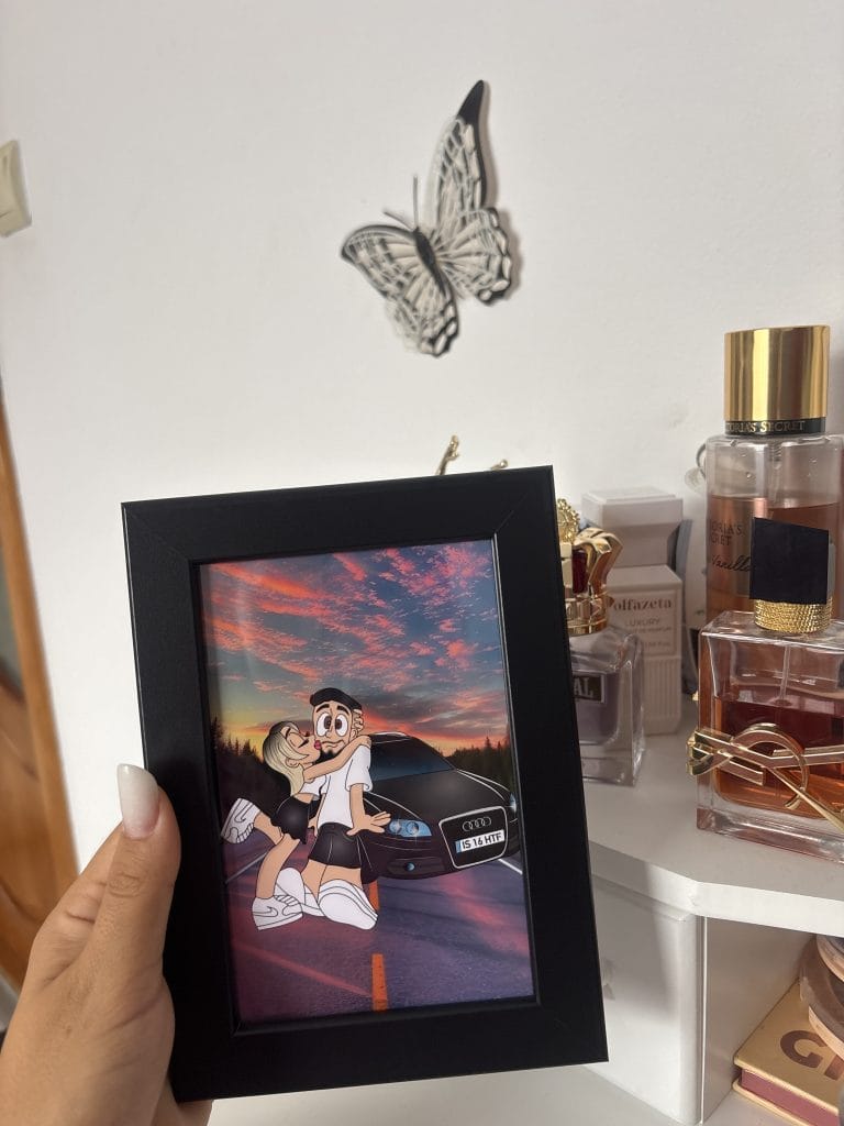 Imaginea #1 de la Paula