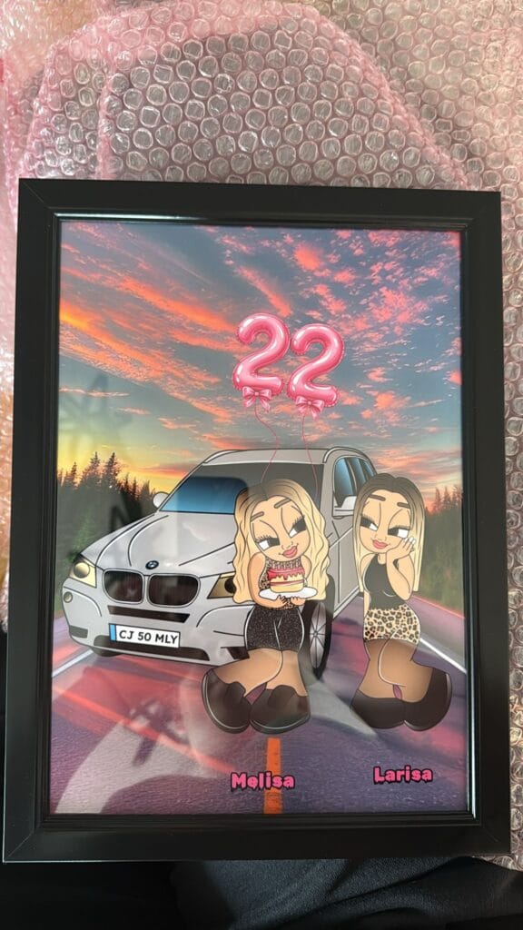 Imaginea #1 de la Larisa